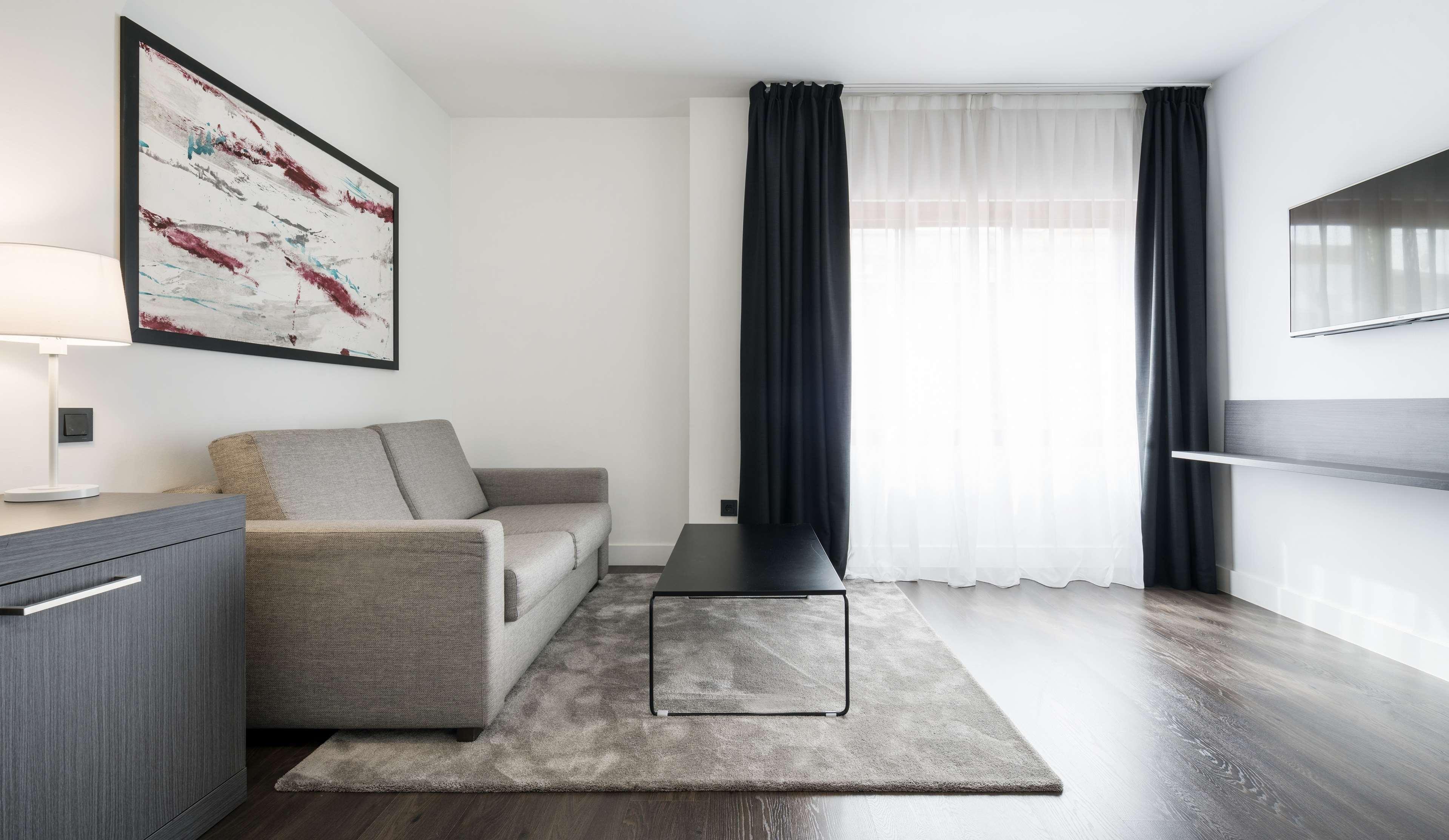 Ilunion Suites Madrid Dış mekan fotoğraf